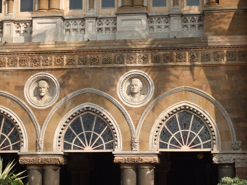 Chhatrapati Shivaji Terminus by Els Slots